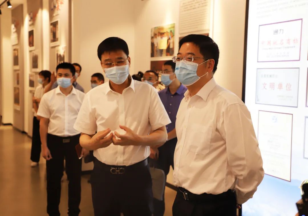 溫州市委常委、市紀委書記、市監(jiān)委主任張建明蒞臨通力科技調(diào)研